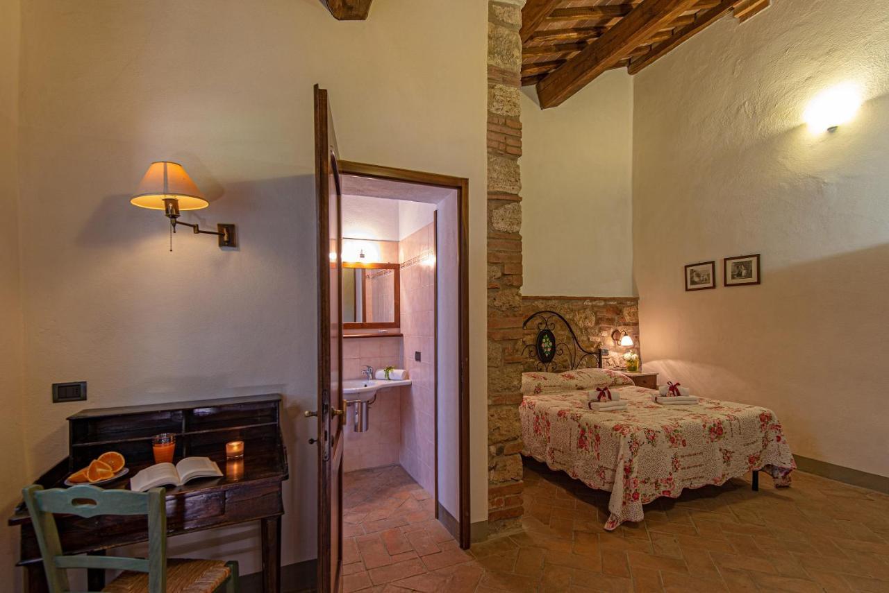 Agriturismo Casavaiano Gambassi Terme Eksteriør billede