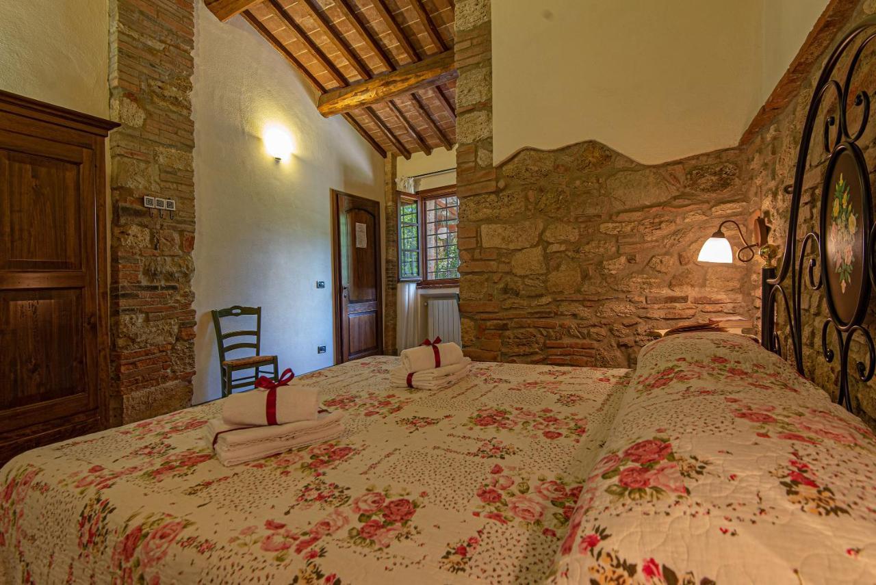 Agriturismo Casavaiano Gambassi Terme Eksteriør billede