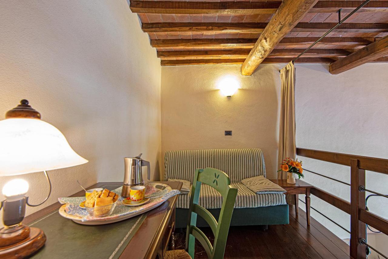 Agriturismo Casavaiano Gambassi Terme Eksteriør billede