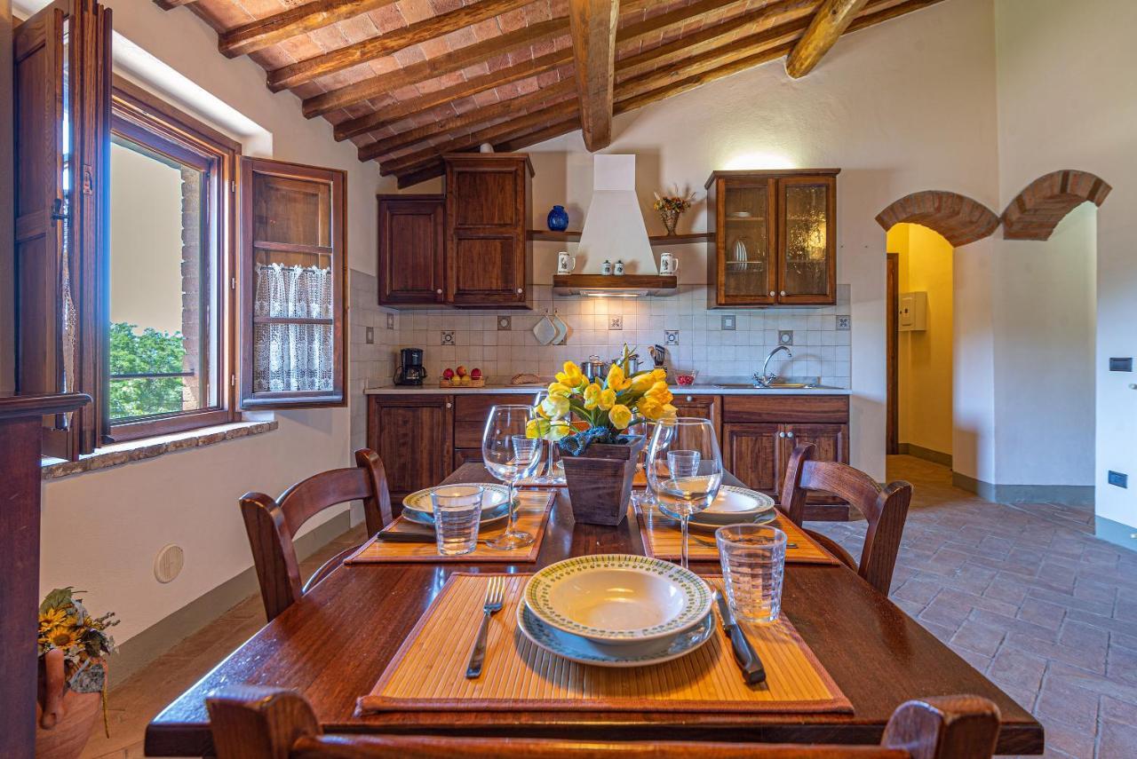 Agriturismo Casavaiano Gambassi Terme Eksteriør billede
